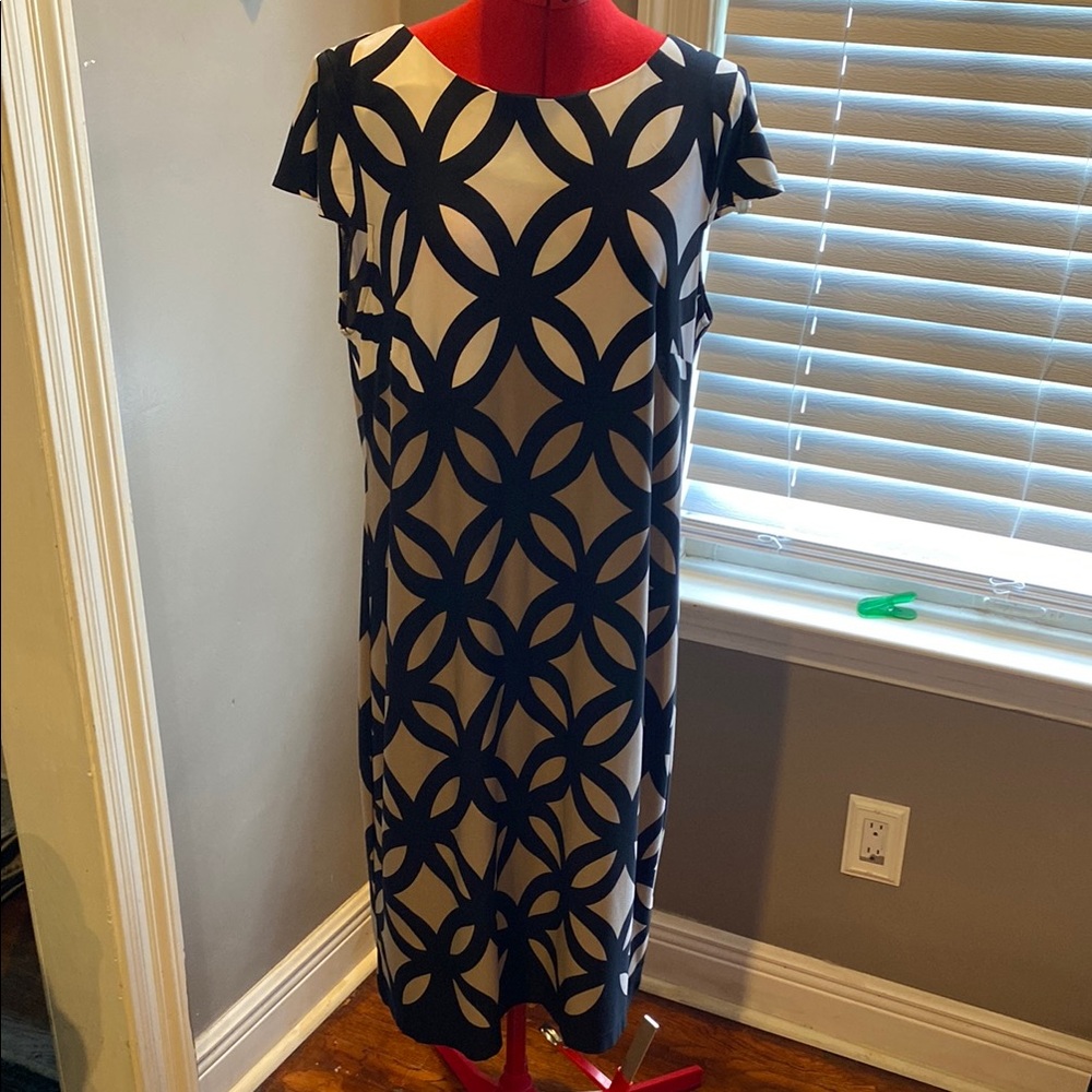Roz & Ali Black and Cream Circle Pattern Midi Dress